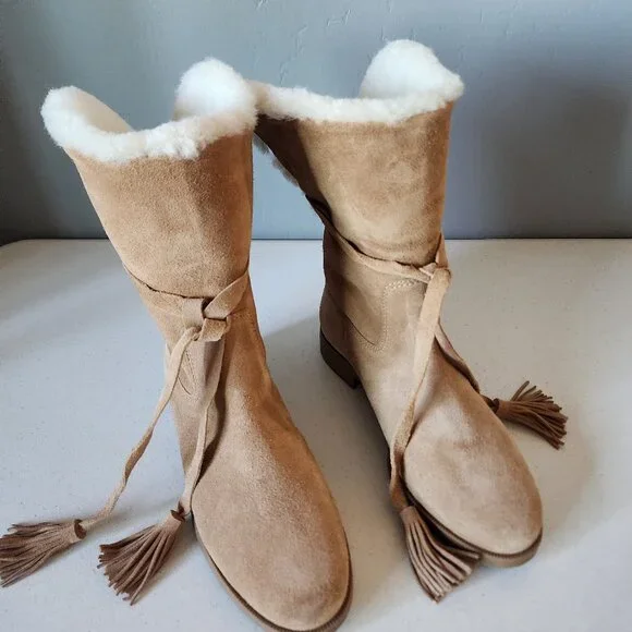 Larroude Suede Bootie "NEW" - Picture 2 of 16